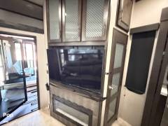 2021 Grand Design Momentum 397TH, $ 75,000