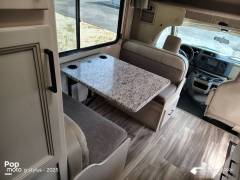 2022 Thor Motor Coach Freedom Elite 22FE, $ 73,000