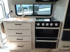 2022 Thor Motor Coach Freedom Elite 22FE, $ 73,000
