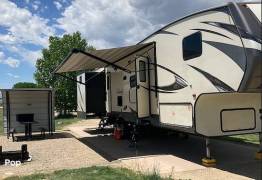 2017 CrossRoads Volante 310BH, $ 18,000