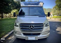 2019 Leisure Travel Unity U24MB, $ 133,000
