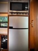 2019 Leisure Travel Unity U24MB, $ 133,000