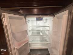 2018 Fleetwood Discovery LXE 40E, $ 178,000