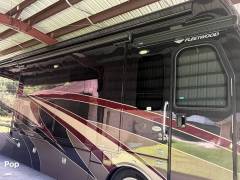 2018 Fleetwood Discovery LXE 40E, $ 178,000