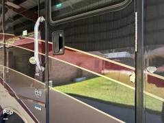 2018 Fleetwood Discovery LXE 40E, $ 178,000