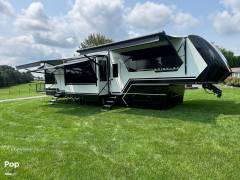 2025 Brinkley G4100, $ 163,500