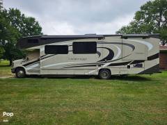 2019 Coachmen Leprechaun 319MB, $ 64,000