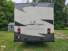 2019 Coachmen Leprechaun 319MB, $ 64,000