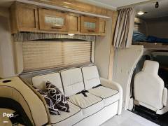 2019 Coachmen Leprechaun 319MB, $ 64,000