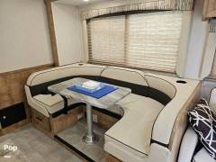 2019 Coachmen Leprechaun 319MB, $ 64,000