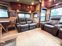 2014 Redwood RV Redwood 38GK, $ 39,000
