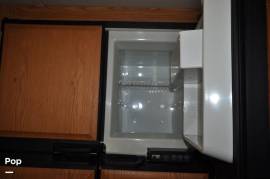 2005 Winnebago Journey 36G, $ 38,500