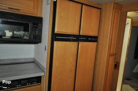 2005 Winnebago Journey 36G, $ 38,500