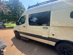 2023 Jayco Terrain 19Y, $ 125,000