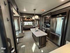 2019 Keystone Alpine 3501RL, $ 36,900