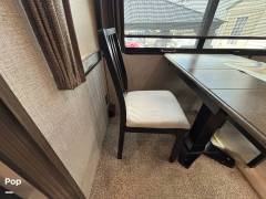 2019 Keystone Alpine 3501RL, $ 36,900