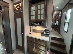 2019 Keystone Alpine 3501RL, $ 36,900