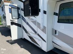 2021 Thor Motor Coach Freedom Elite 30FE, $ 55,000
