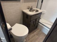 2023 Entegra Coach Odyssey SE 22C, $ 73,000