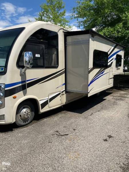 2019 Thor Motor Coach Vegas 25.6, $ 72,300