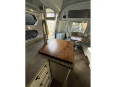 2023 Airstream International 25FB Twin, $ 92,200