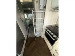 2023 Airstream International 25FB Twin, $ 92,200