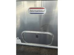 2023 Airstream International 25FB Twin, $ 92,200