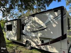 2017 Thor Motor Coach Quantum RQ29, $ 59,500