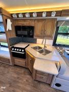 2021 Jayco Greyhawk Prestige 31FP, $ 93,500