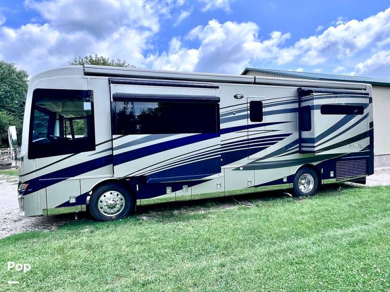 2023 Newmar New Aire 3543, $ 399,000