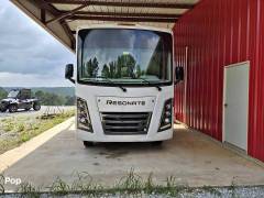 2024 Thor Industries Resonate 32B, $ 115,000