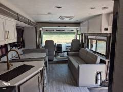 2024 Thor Industries Resonate 32B, $ 115,000