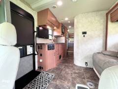 2014 Winnebago View Profile 24G, $ 59,900