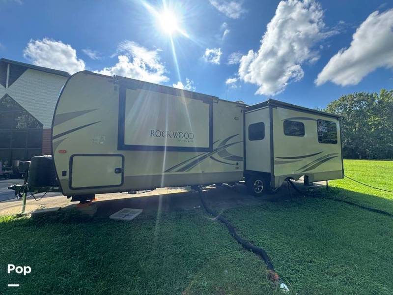 2018 Forest River Rockwood 2902WS, $ 25,000