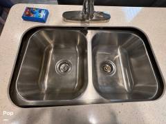 2018 Forest River Rockwood 2902WS, $ 25,000