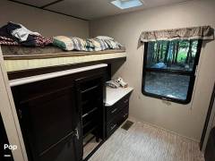 2018 Forest River Lacrosse Luxury Lite 3380IB, $ 27,500