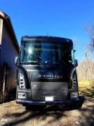 2023 Winnebago Adventurer 34W, $ 139,500
