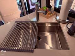 2023 Winnebago Adventurer 34W, $ 139,500