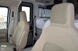 2025 Thor Motor Coach Four Winds 22E, $ 69,000