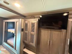 2022 Thor Motor Coach Miramar 37.1, $ 140,000