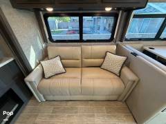 2022 Thor Motor Coach Miramar 37.1, $ 140,000