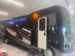 2017 Holiday Rambler Vacationer 35P, $ 94,900