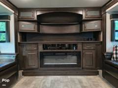 2021 Grand Design Momentum 376THS, $ 60,000