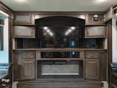 2021 Grand Design Momentum 376THS, $ 60,000