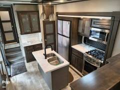 2021 Grand Design Momentum 376THS, $ 60,000