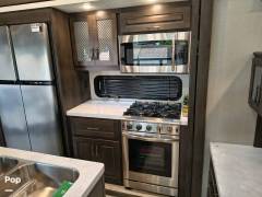 2021 Grand Design Momentum 376THS, $ 60,000