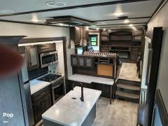 2021 Grand Design Momentum 376THS, $ 60,000