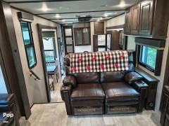 2021 Grand Design Momentum 376THS, $ 60,000