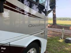 2017 Thor Motor Coach Challenger 37TB, $ 63,700