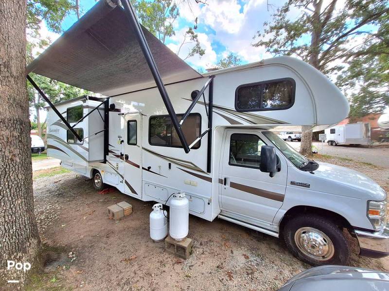 2016 Forest River Sunseeker 3170DS, $ 47,000